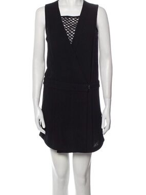 ALC Black Sleeveless V-Neck Shift Dress 4